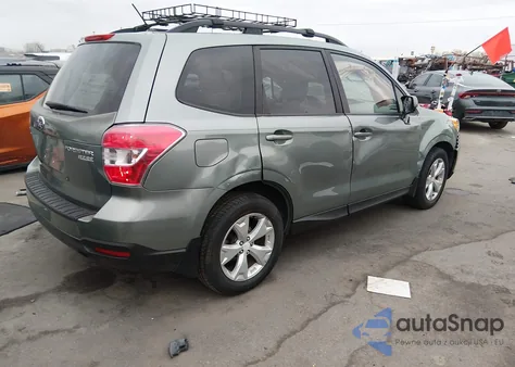 2015 Subaru Forester 2.5I Premium z USA, uszkodzony, nr VIN JF2SJADC4FH579635